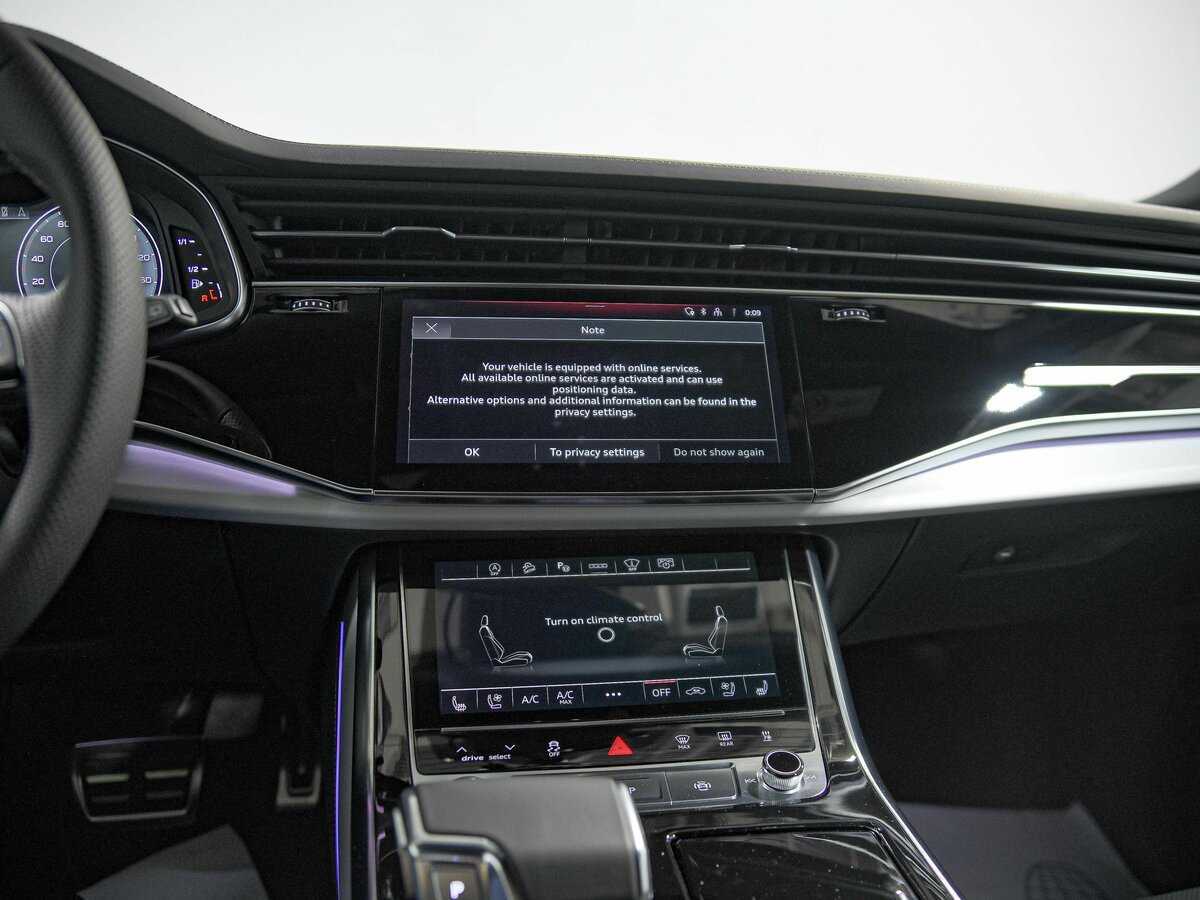 Audi Q8 50 TDI, 2023 Фото №13