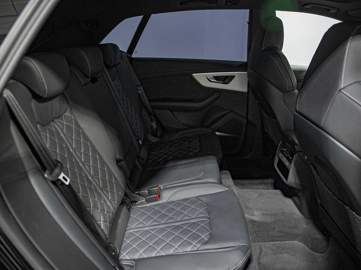 Audi Q8 50 TDI, 2023 Фото №21