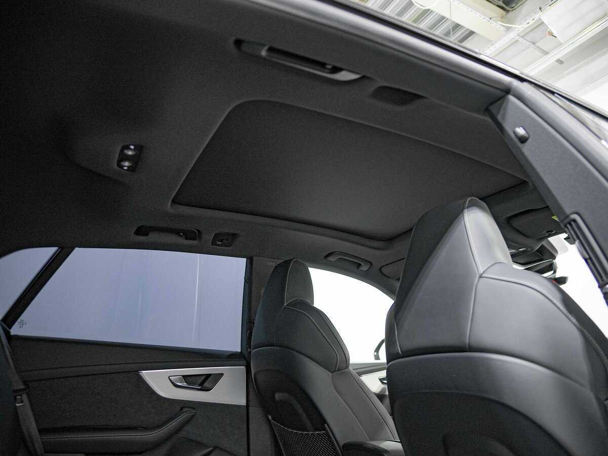 Audi Q8 50 TDI, 2023 Фото №22