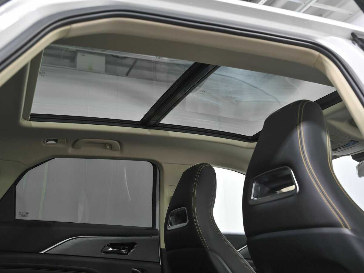 FAW Bestune T77, 2023 Фото №19