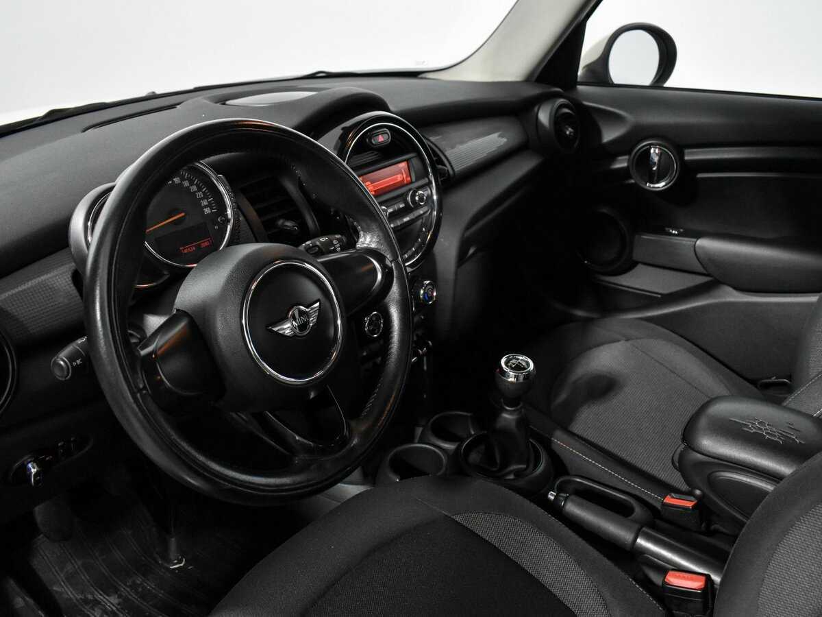 Mini Hatch Cooper, 2015 Фото №9