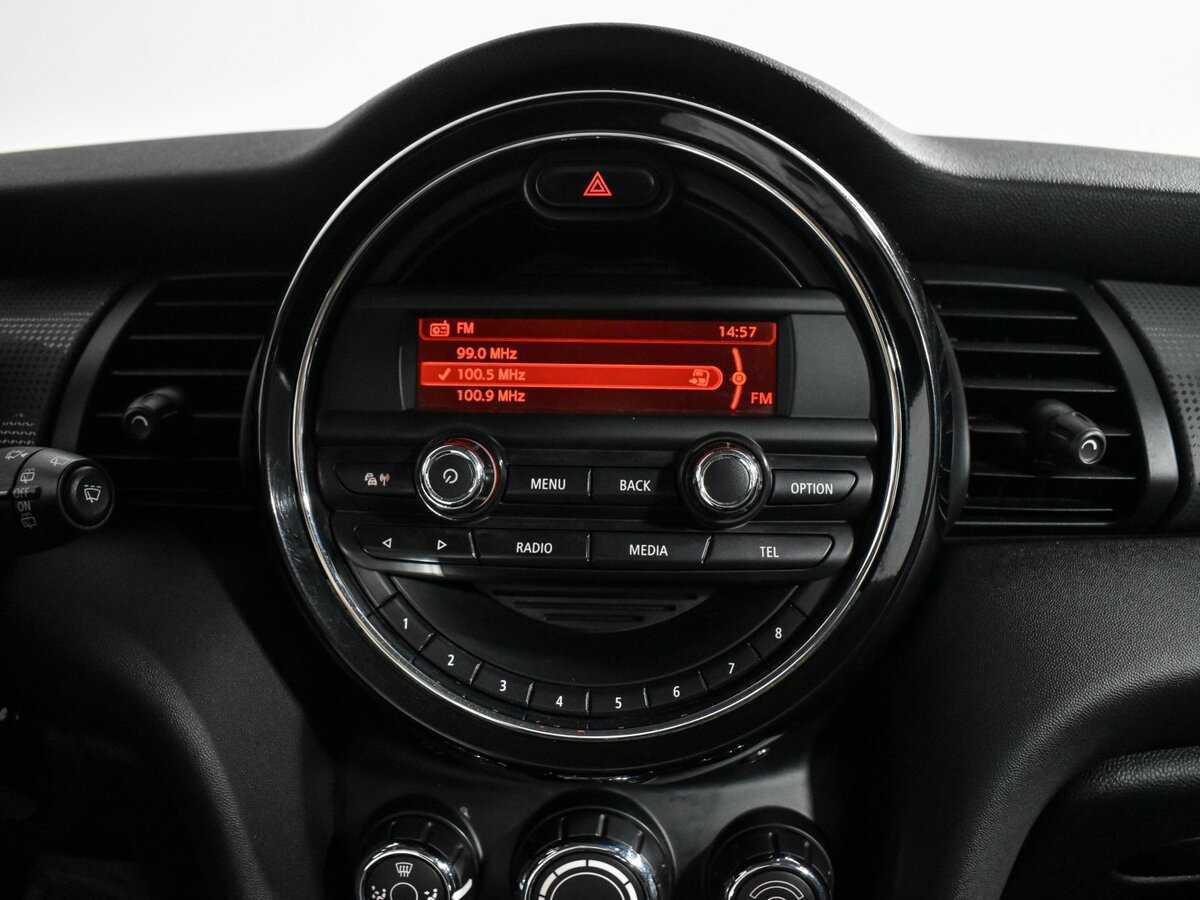 Mini Hatch Cooper, 2015 Фото №17