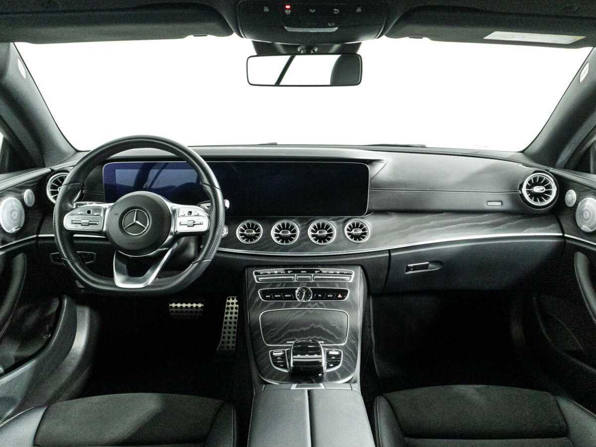 Mercedes-Benz E-Класс 200, 2019 Фото №13