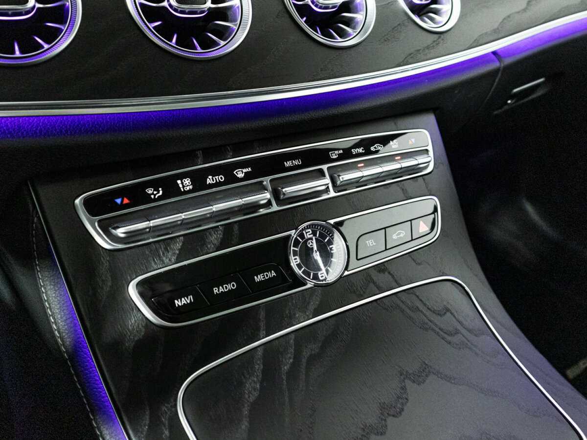 Mercedes-Benz E-Класс 200, 2019 Фото №15