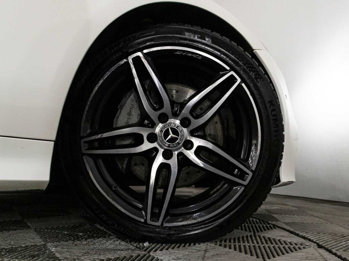 Mercedes-Benz E-Класс 200, 2019 Фото №26