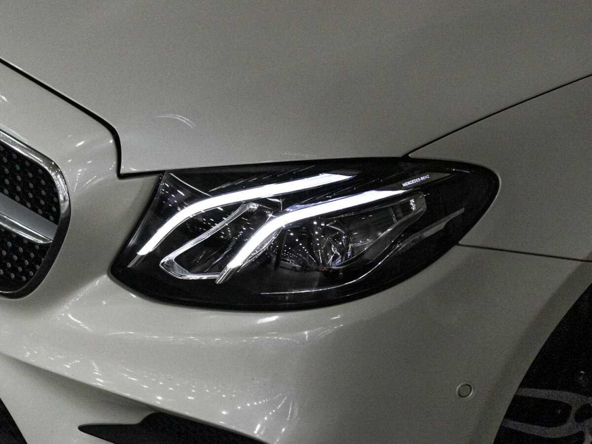 Mercedes-Benz E-Класс 200, 2019 Фото №28