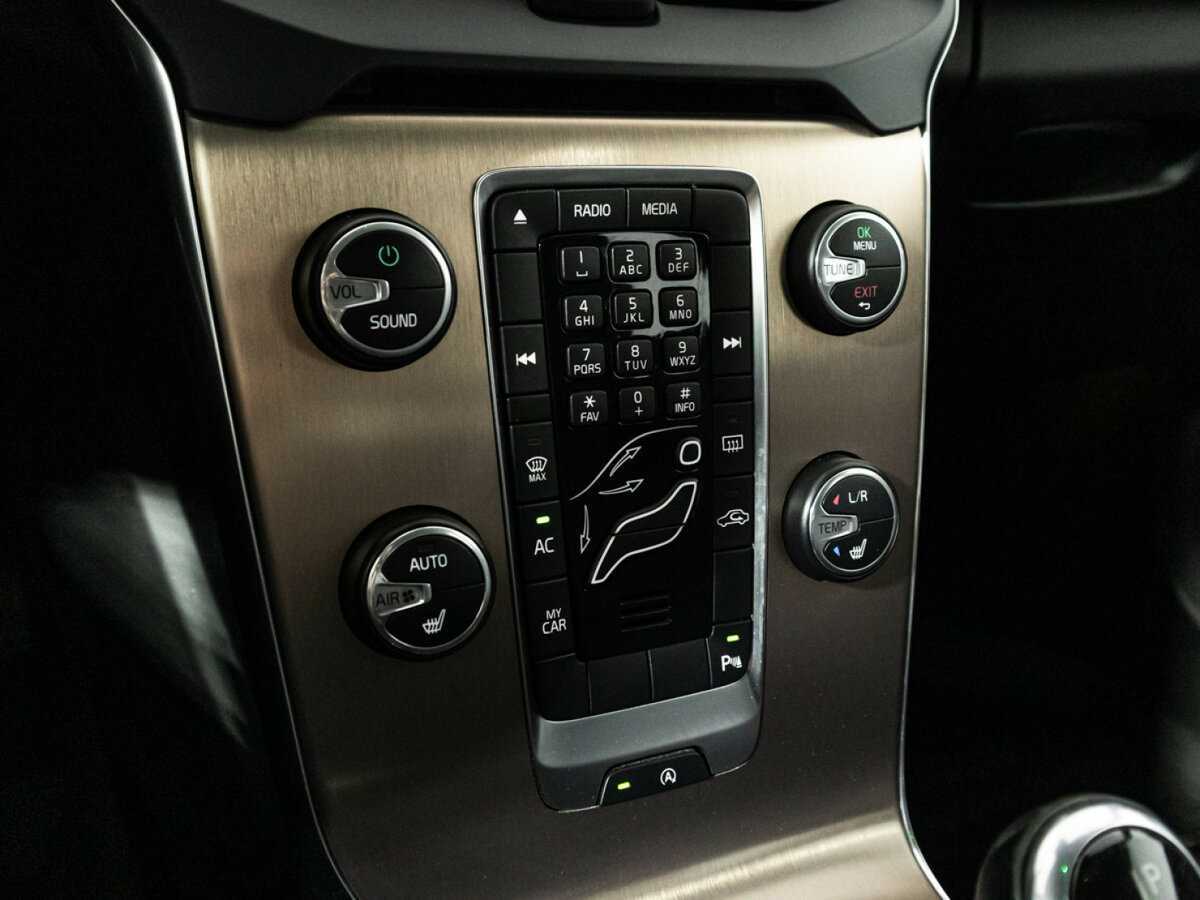 Volvo V40 Cross Country, 2014 Фото №17