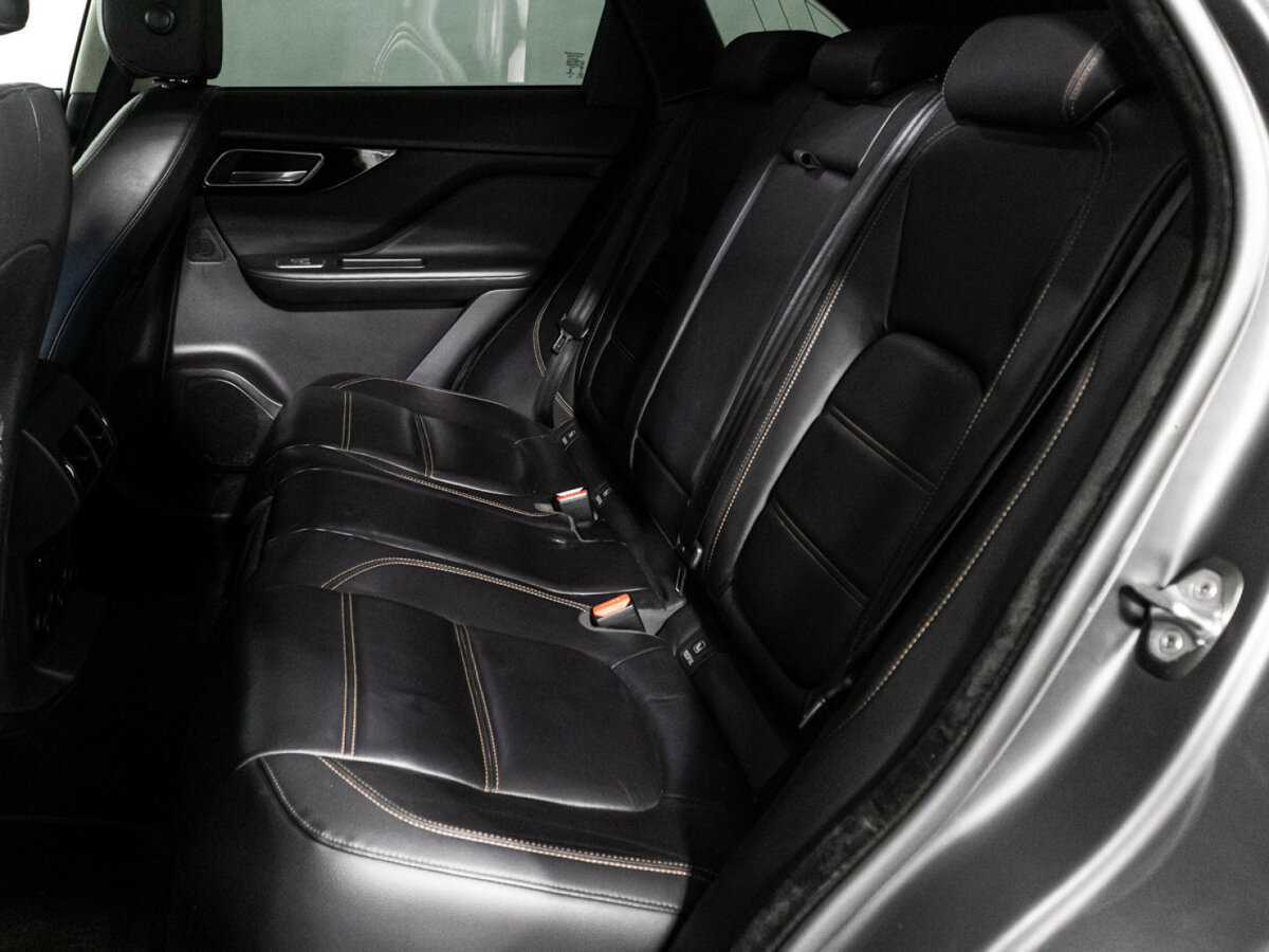 Jaguar F-Pace, 2019 Фото №10