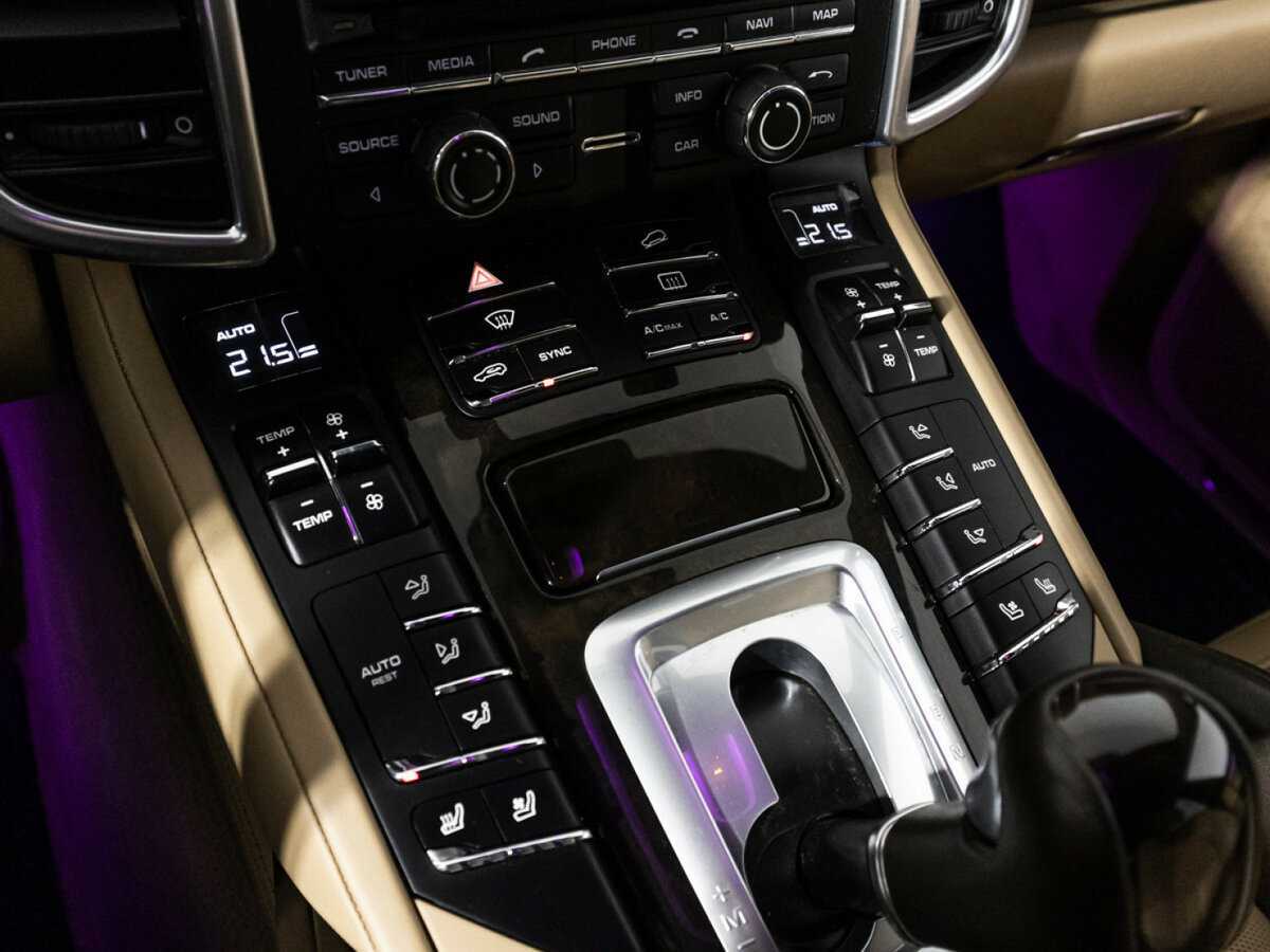 Porsche Cayenne Diesel, 2014 Фото №21