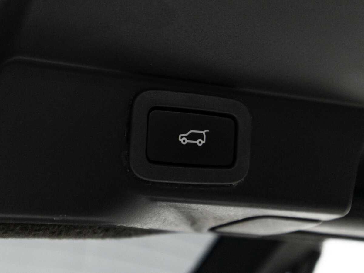 Land Rover Range Rover Sport, 2015 Фото №16