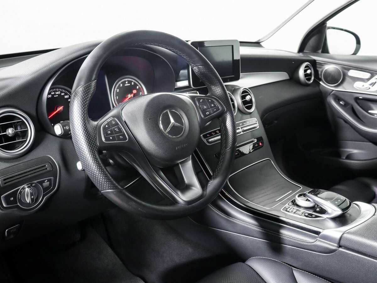 Mercedes-Benz GLC Coupe 250, 2018 Фото №11
