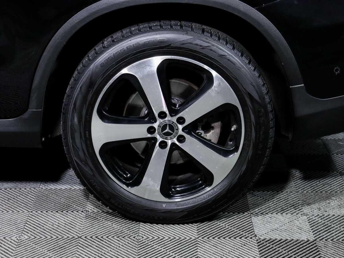 Mercedes-Benz GLC Coupe 250, 2018 Фото №12