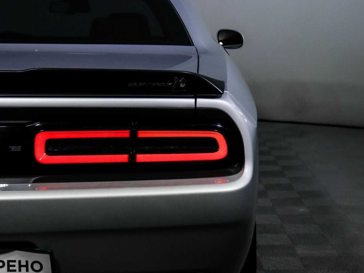 Dodge Challenger SRT, 2022 Фото №19