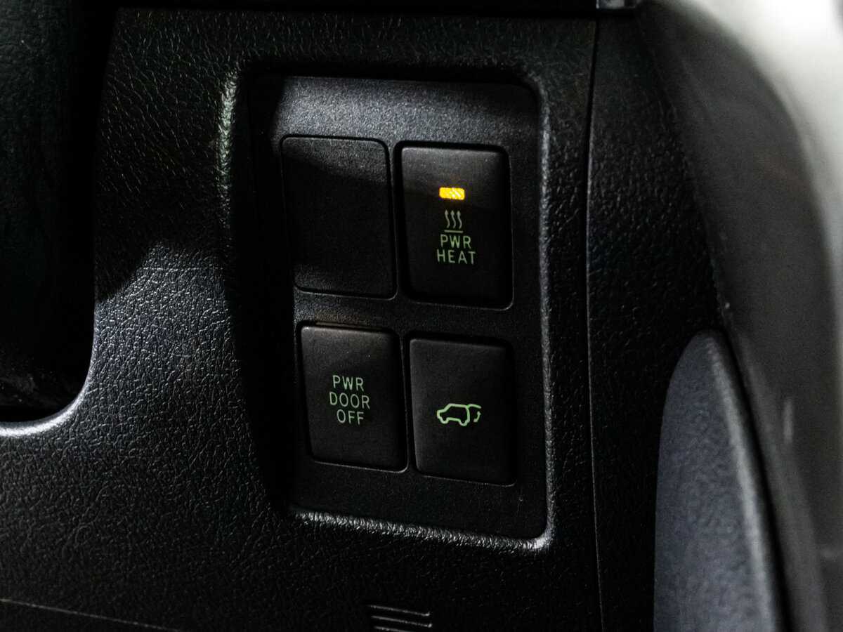 Toyota Land Cruiser, 2012 Фото №25