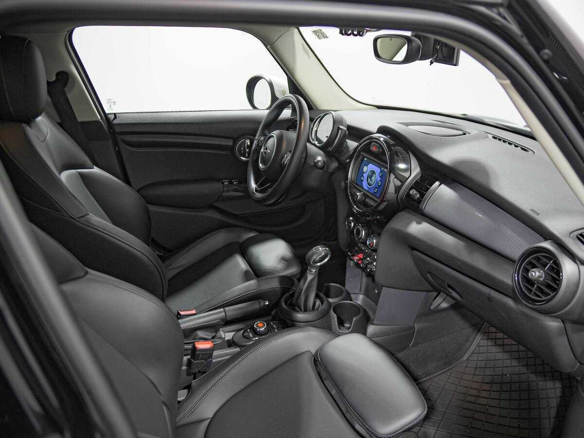 Mini Hatch Cooper, 2018 Фото №16