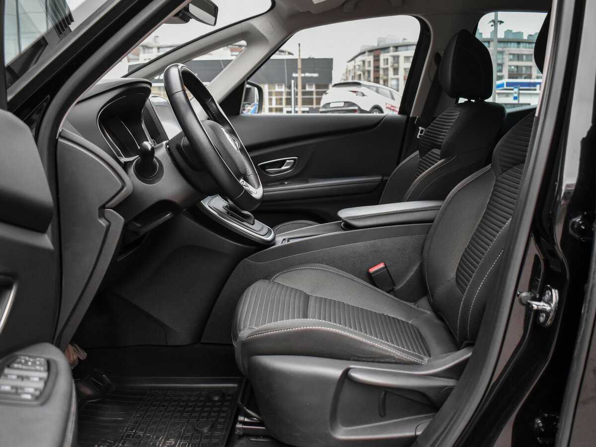 Renault Scenic, 2018 Фото №11