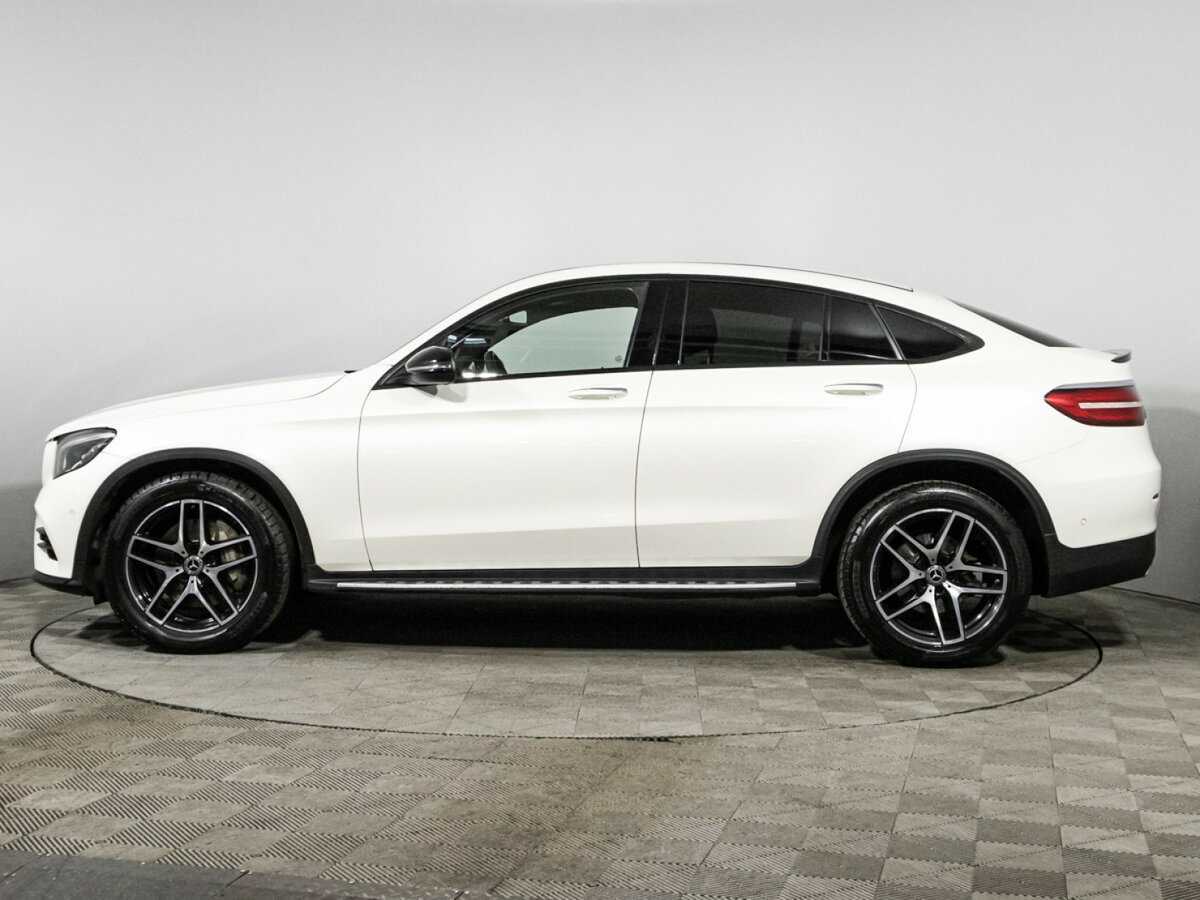 Mercedes-Benz GLC Coupe 300, 2018 Фото №8