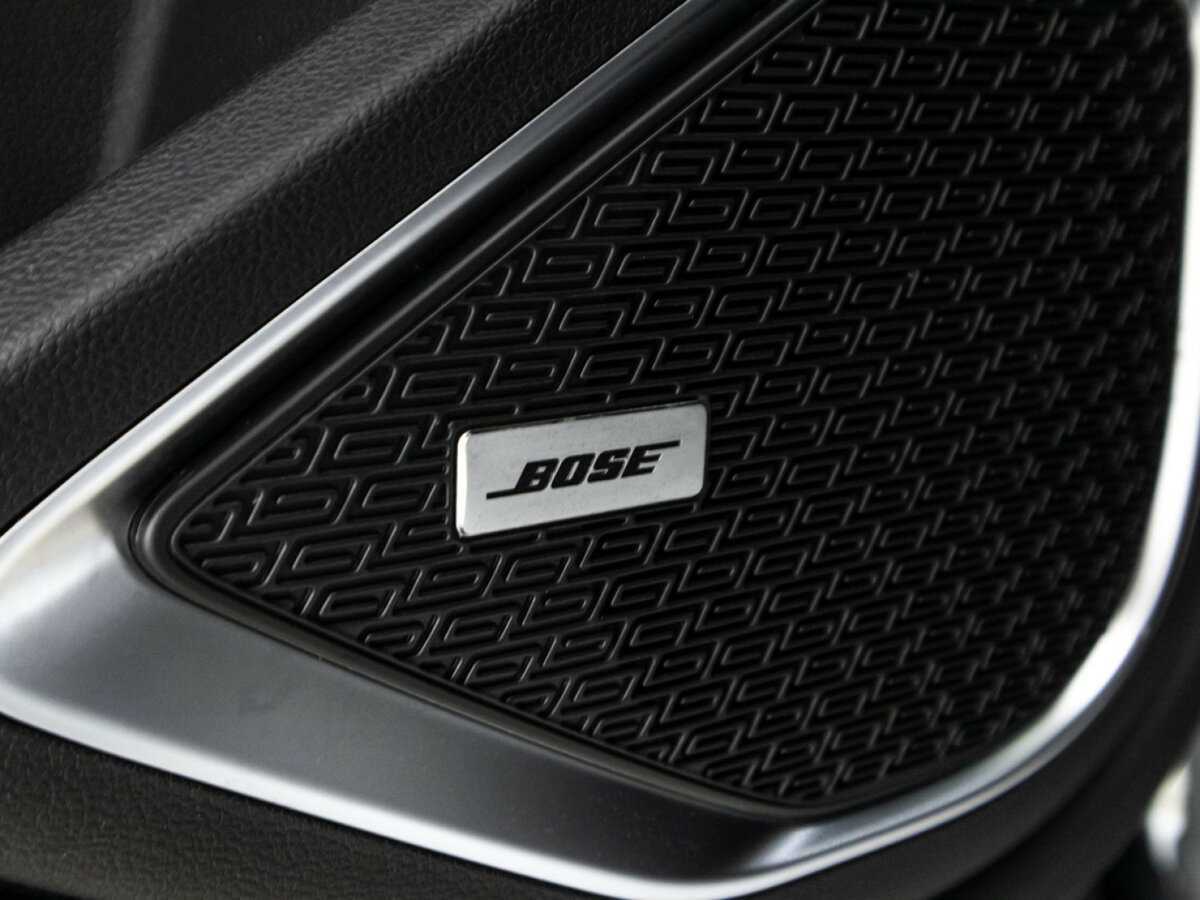 Geely Tugella, 2023 Фото №18