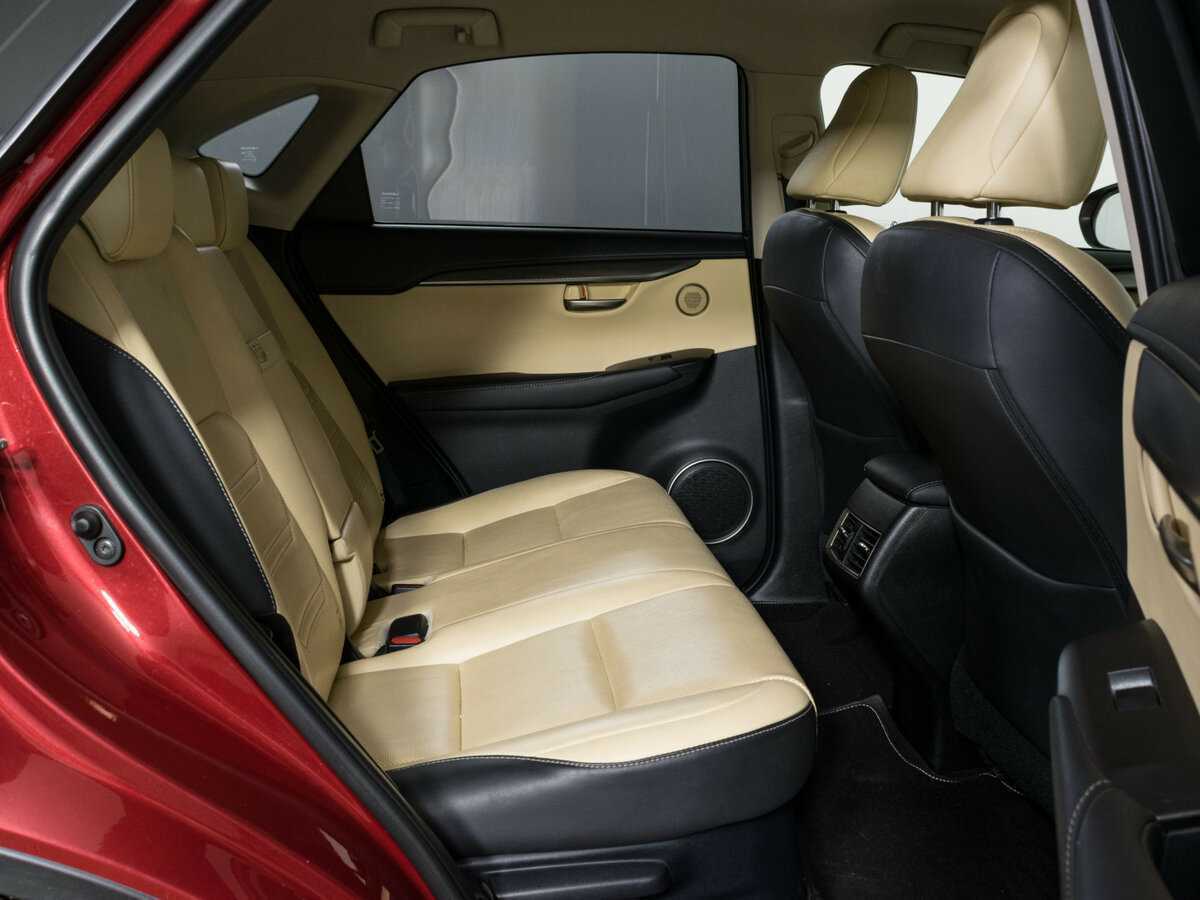 Lexus NX 200t, 2015 Фото №10