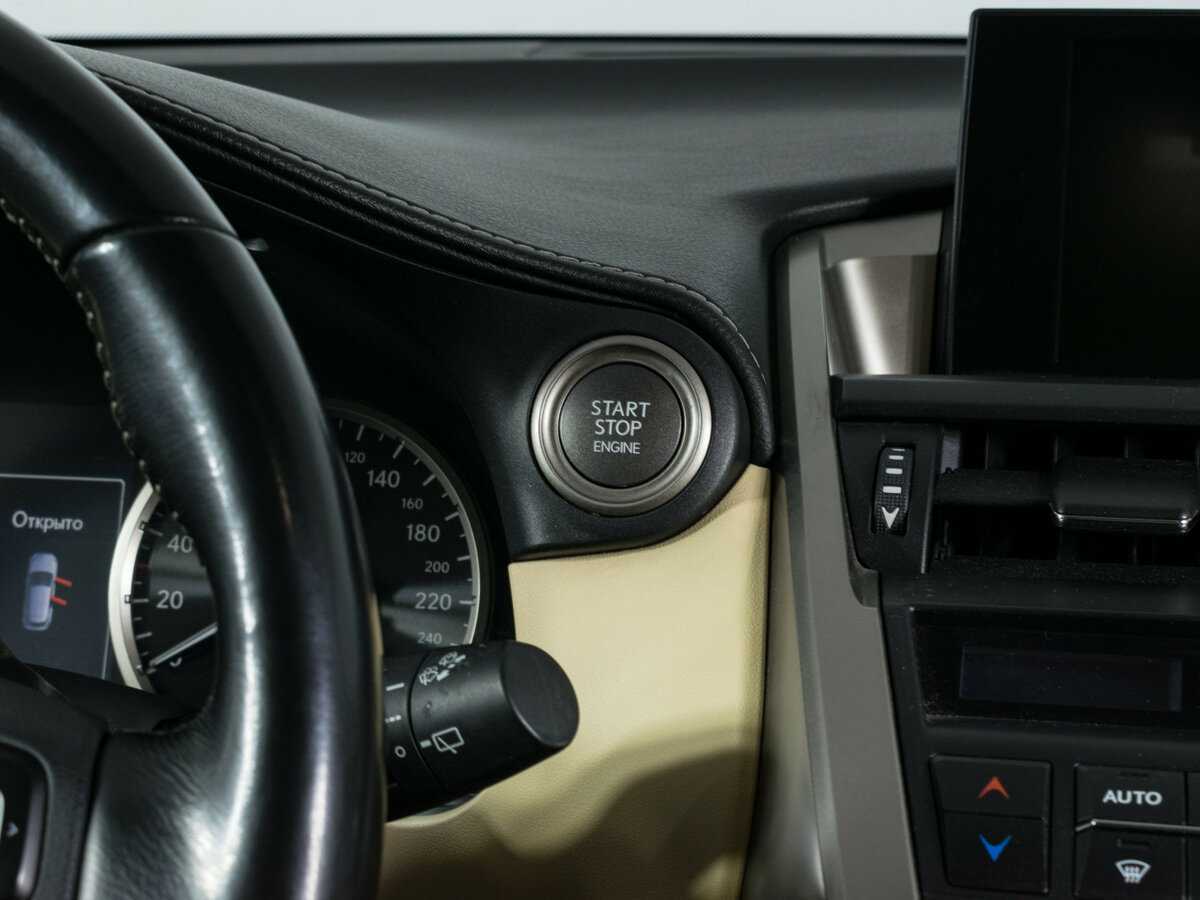 Lexus NX 200t, 2015 Фото №13