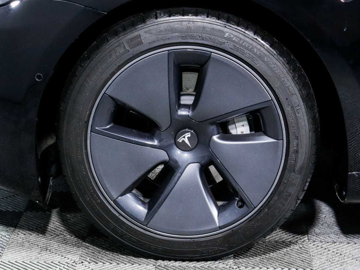Tesla Model 3 Performance, 2022 Фото №12