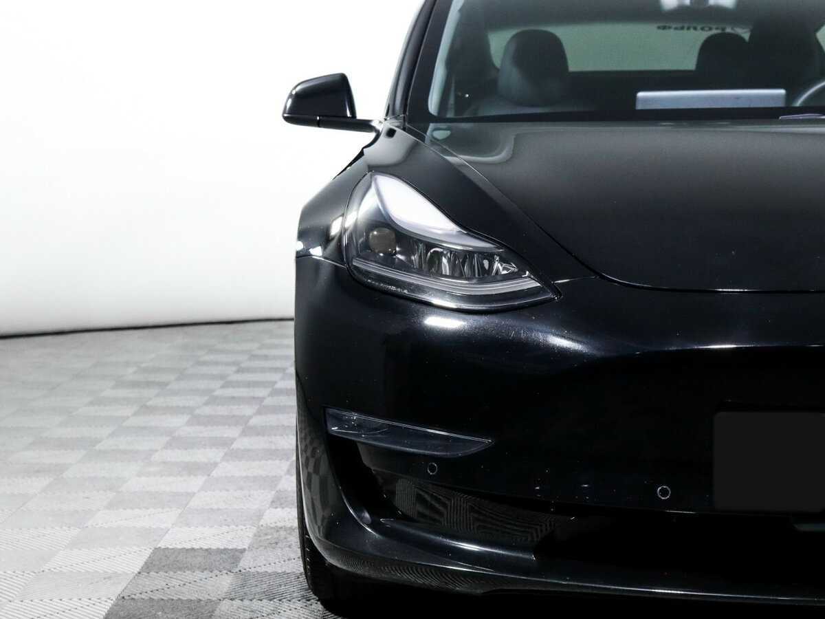 Tesla Model 3 Performance, 2022 Фото №15