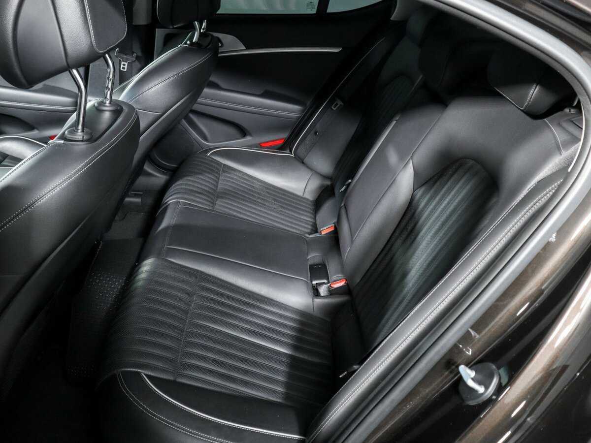 Genesis G70, 2018 - 60 596 км. | Фото №7