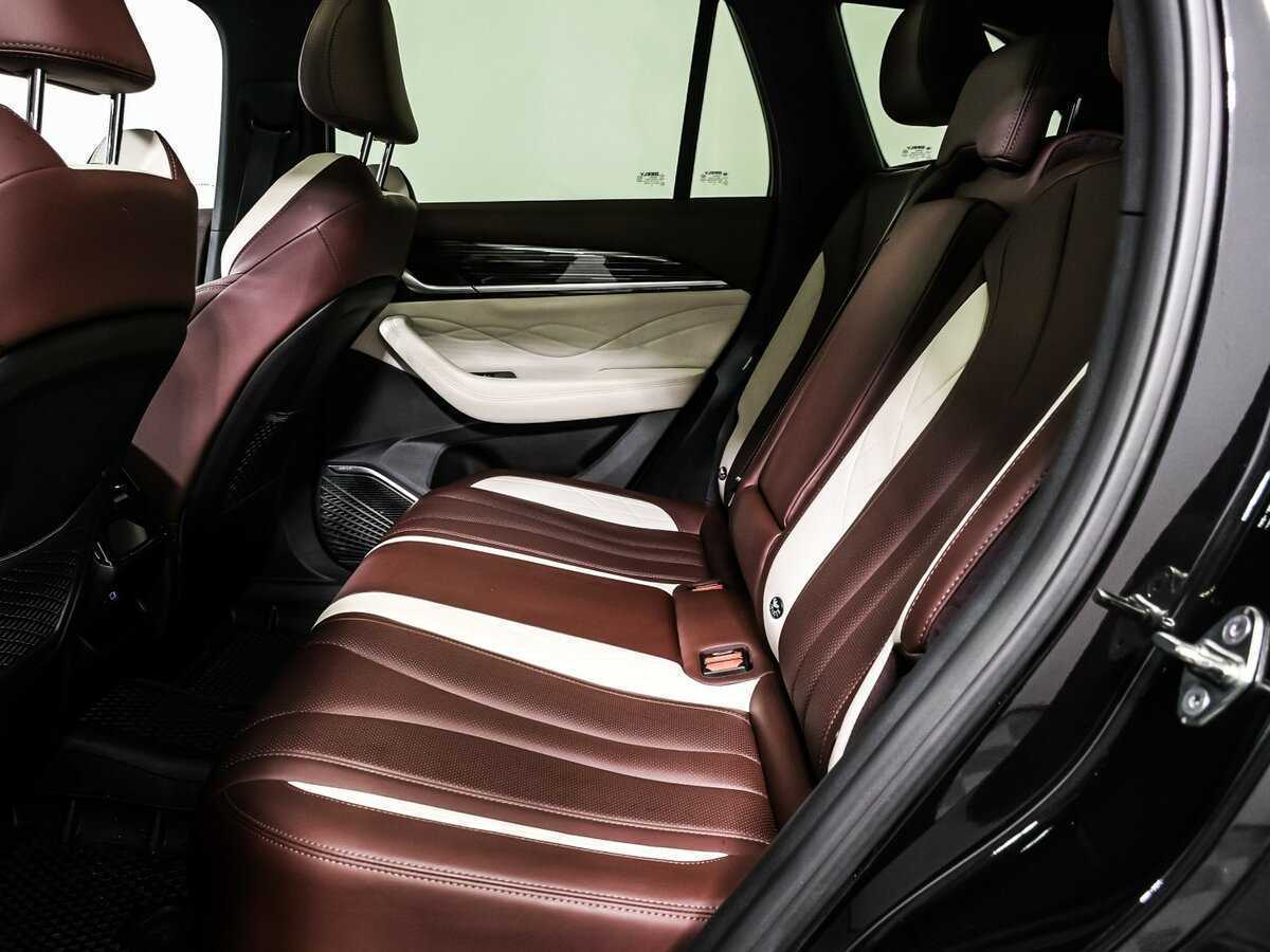 Geely Monjaro, 2023 Фото №12