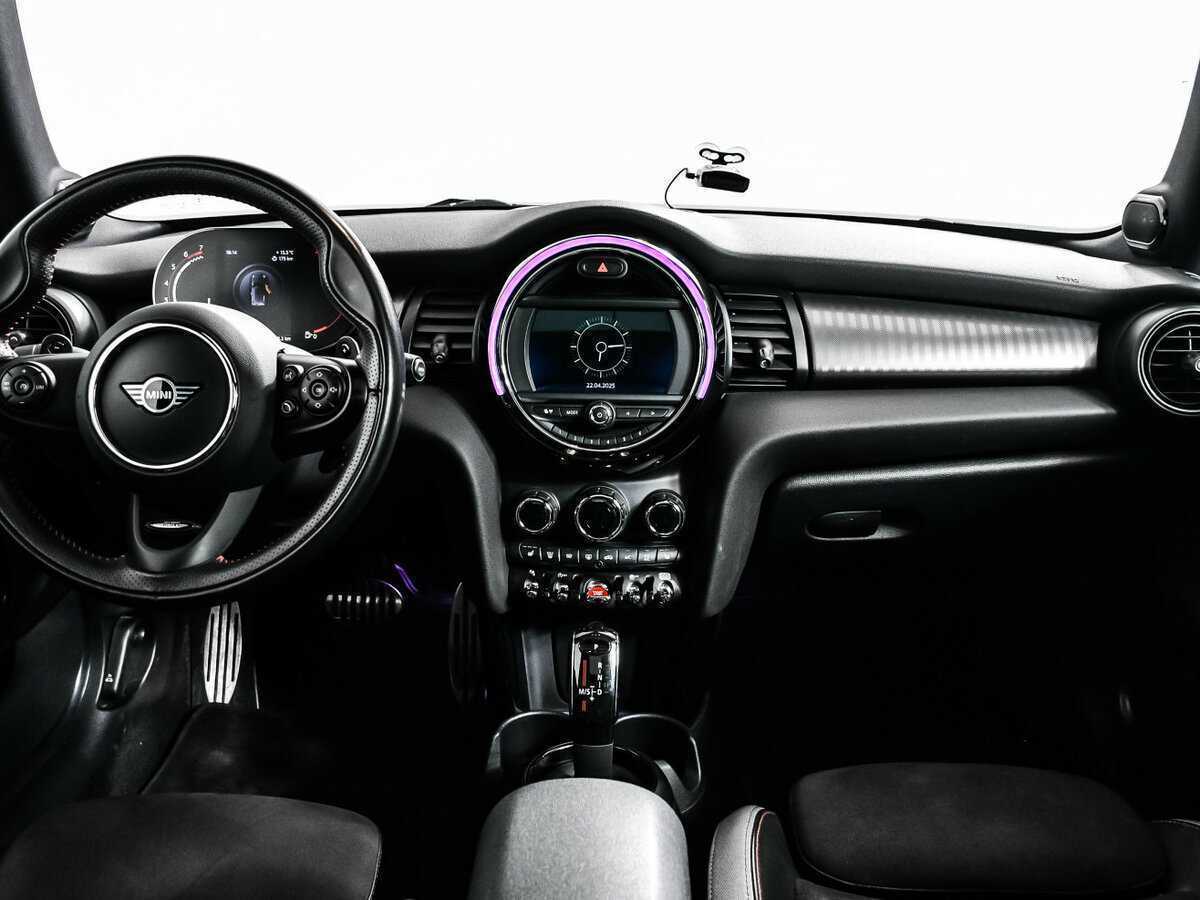 Mini Hatch JCW John Cooper Works, 2021 Фото №11