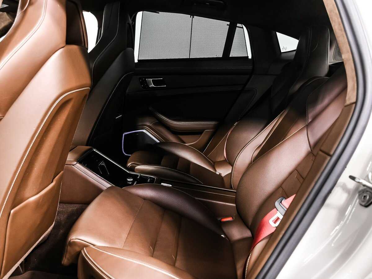 Porsche Panamera Turbo S E-Hybrid, 2021 Фото №13