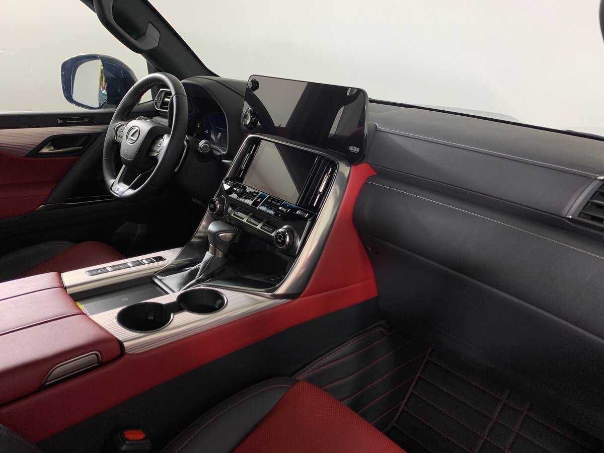 Lexus LX 600, 2024 Фото №14