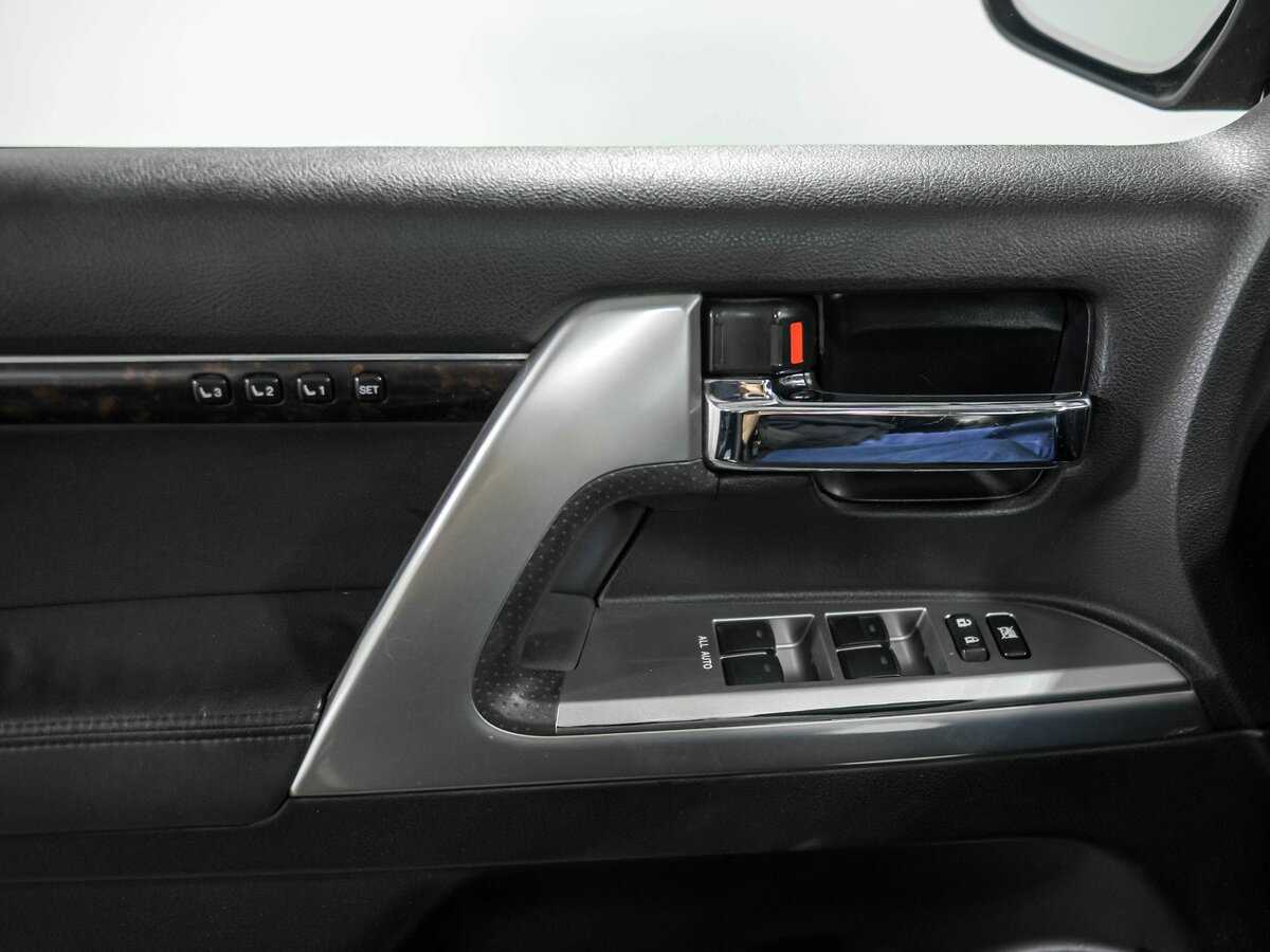 Toyota Land Cruiser, 2015 Фото №15