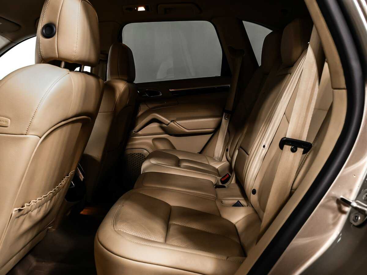 Porsche Cayenne Diesel, 2016 Фото №13