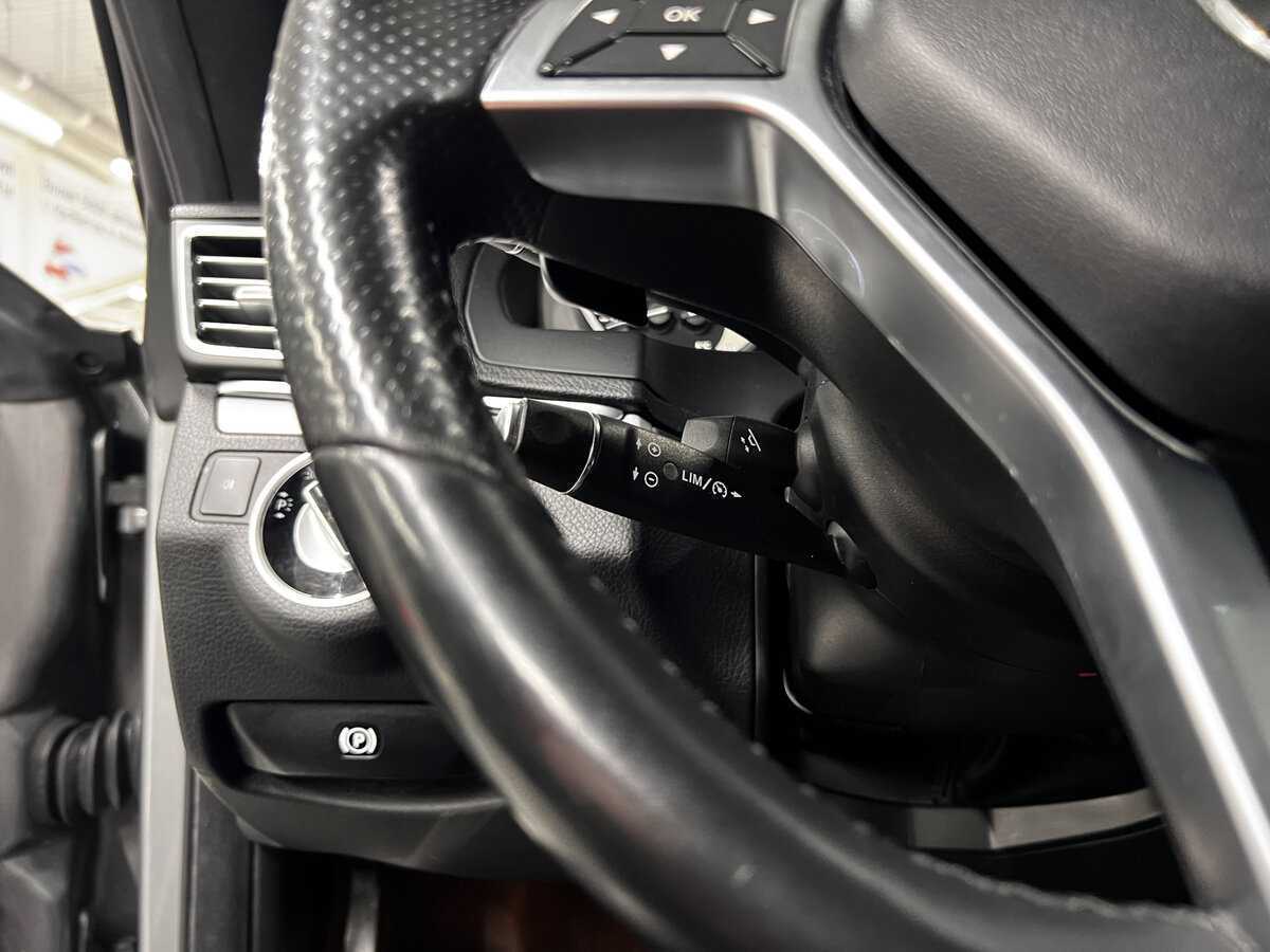 Mercedes-Benz E-Класс 200, 2015 Фото №20
