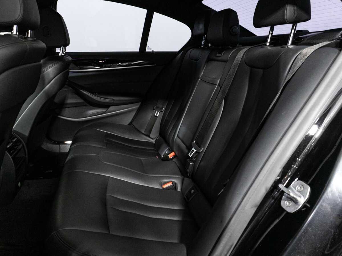 BMW 5 серии 520d, 2020 Фото №10
