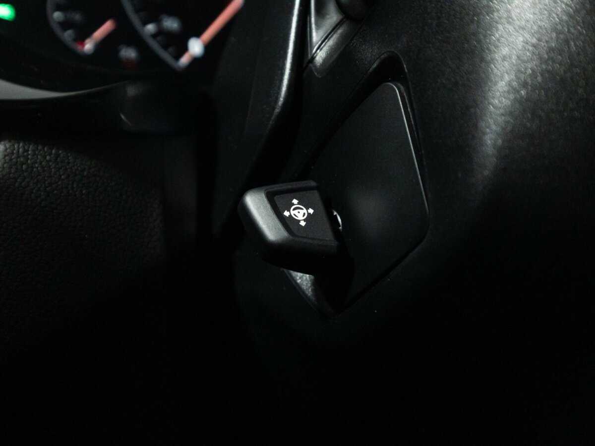 BMW 5 серии 530i xDrive, 2019 Фото №24