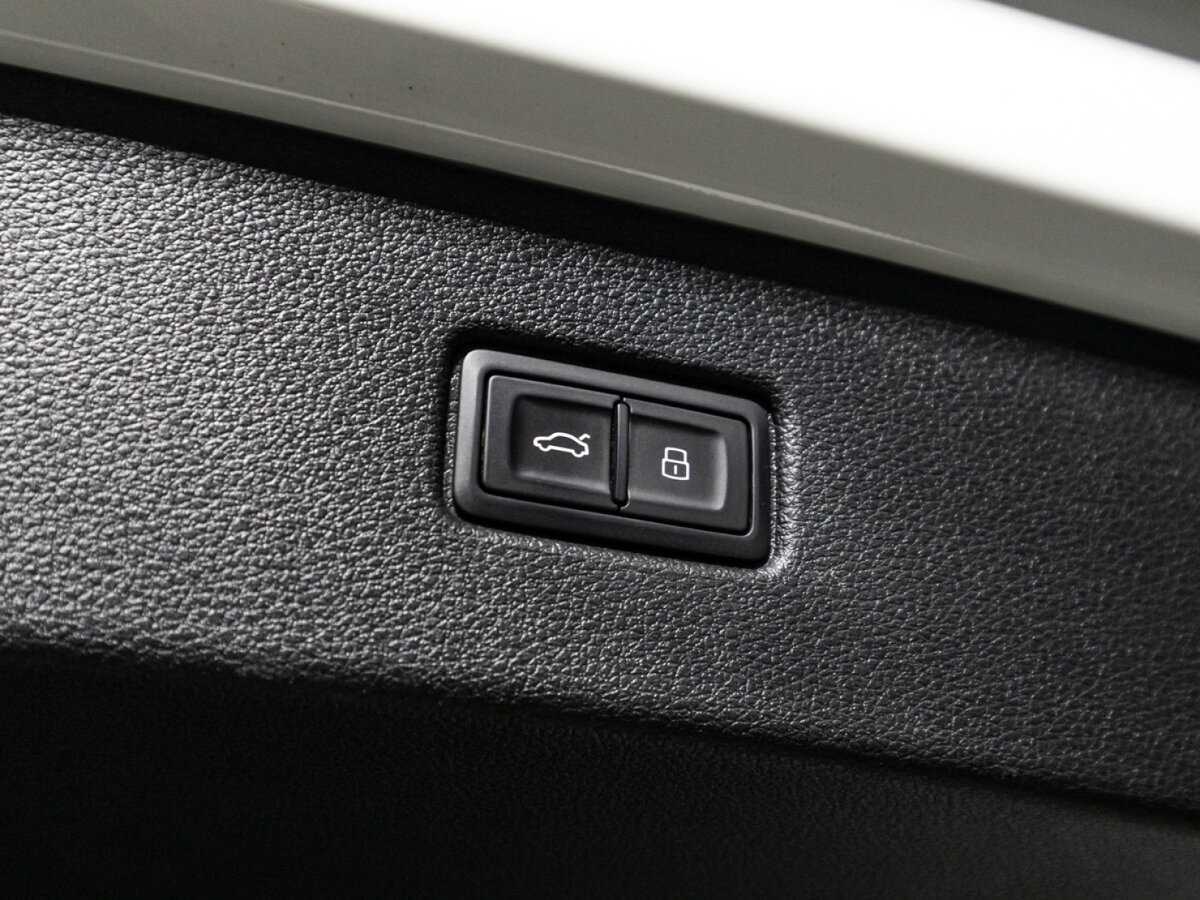 Audi Q7, 2016 Фото №16