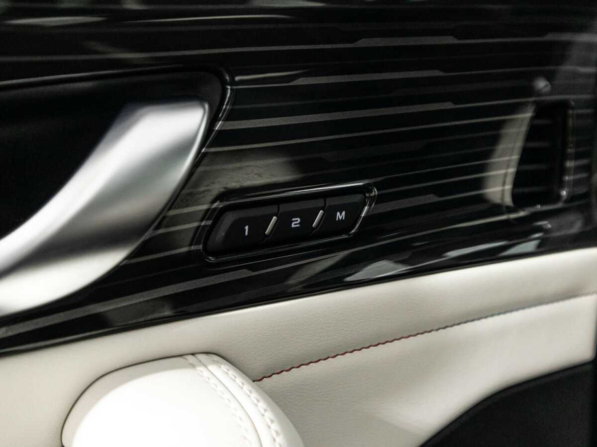 Geely Monjaro, 2023 Фото №18