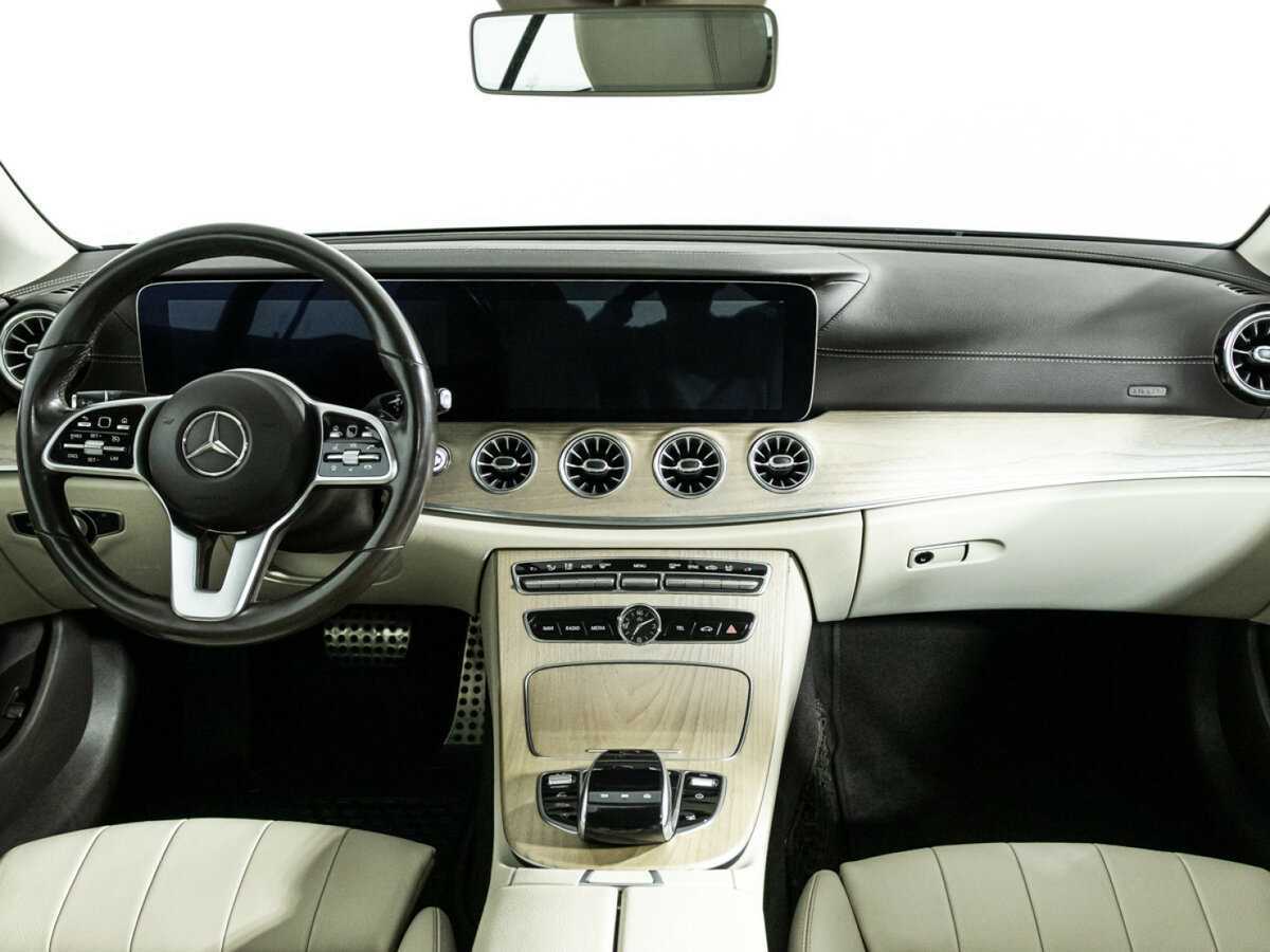 Mercedes-Benz E-Класс 200, 2019 Фото №13
