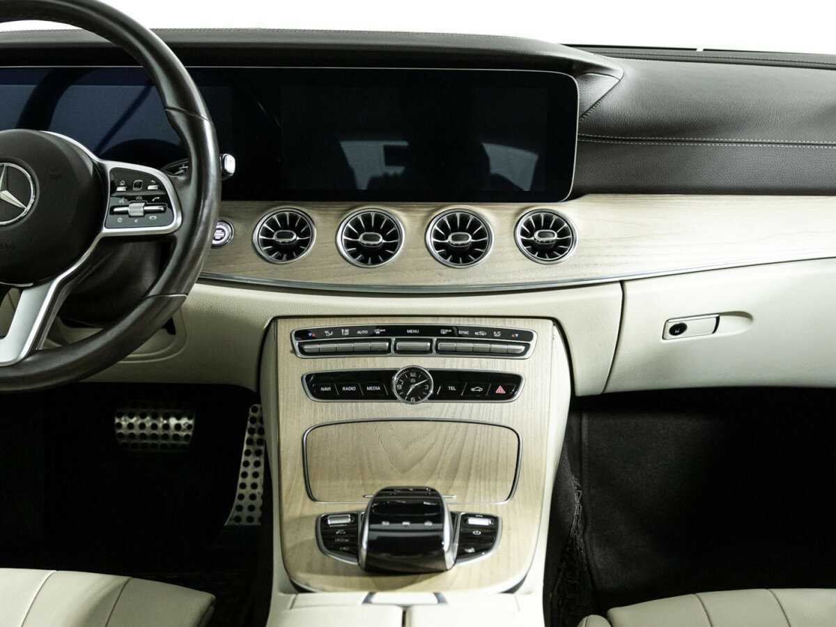 Mercedes-Benz E-Класс 200, 2019 Фото №14