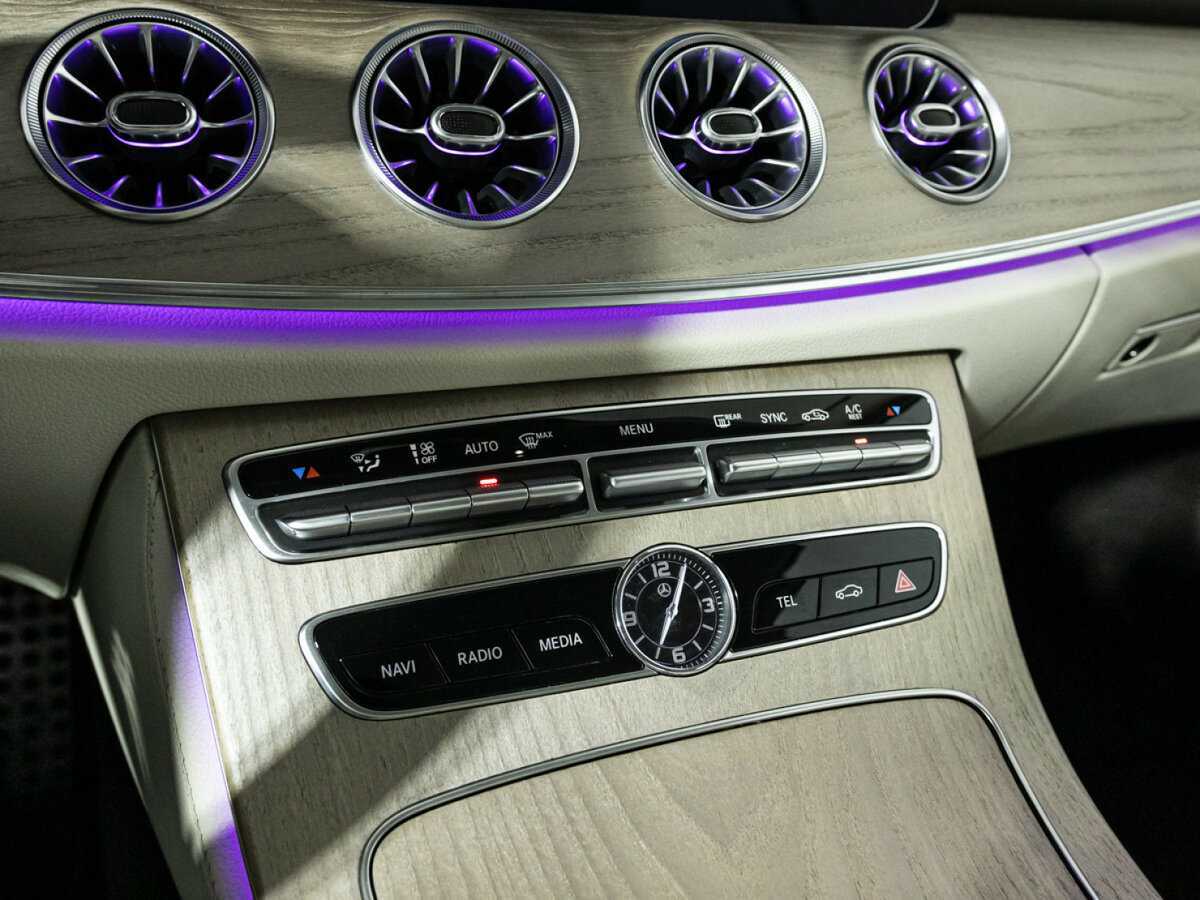 Mercedes-Benz E-Класс 200, 2019 Фото №22