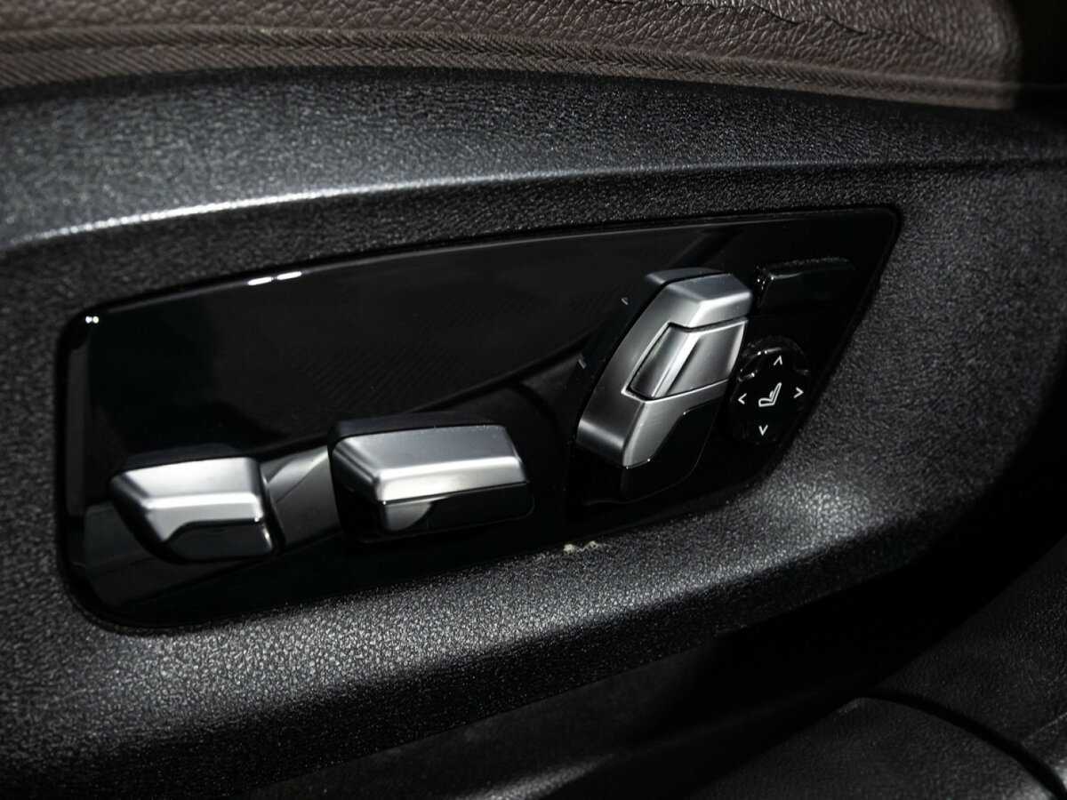 BMW 7 серии Long 730Ld xDrive, 2017 Фото №17