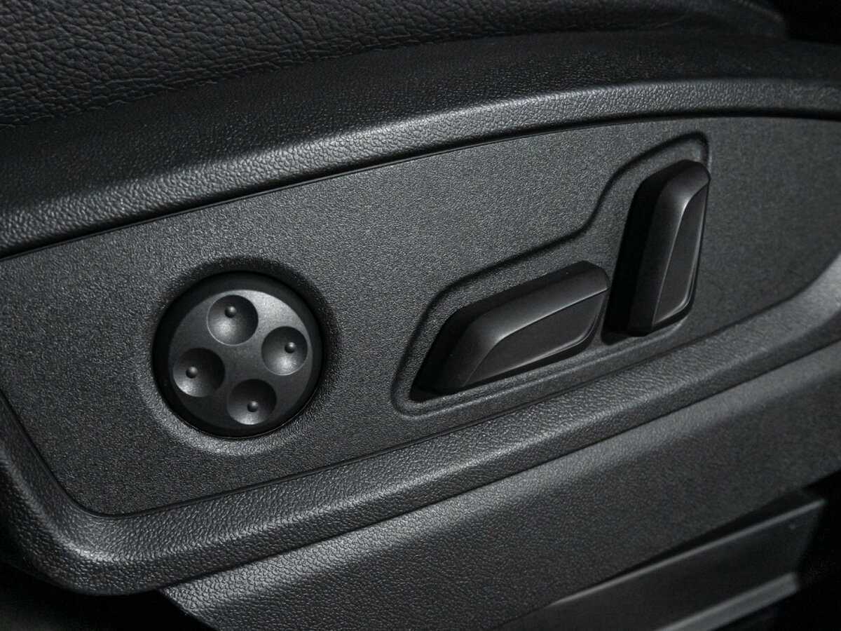 Audi Q5, 2018 Фото №16