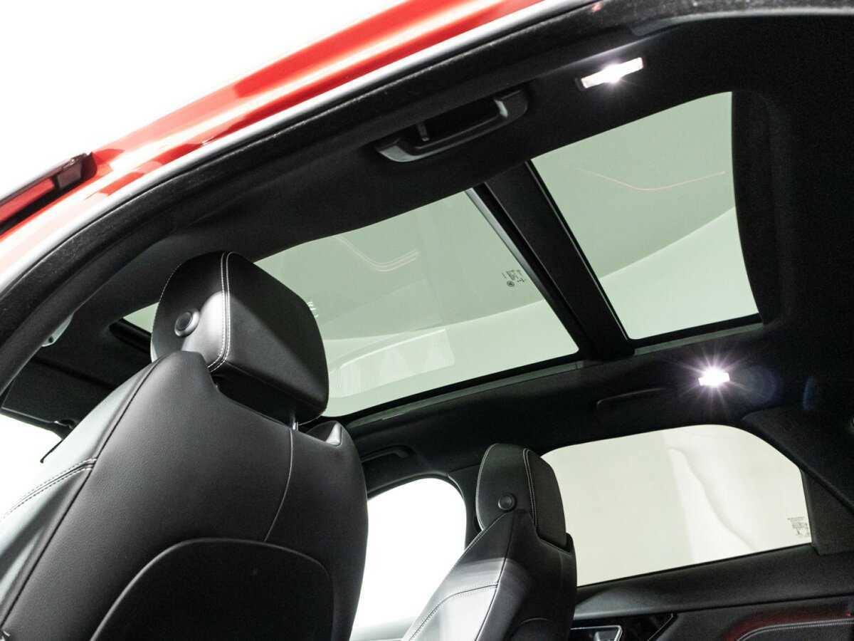 Jaguar F-Pace, 2018 Фото №17