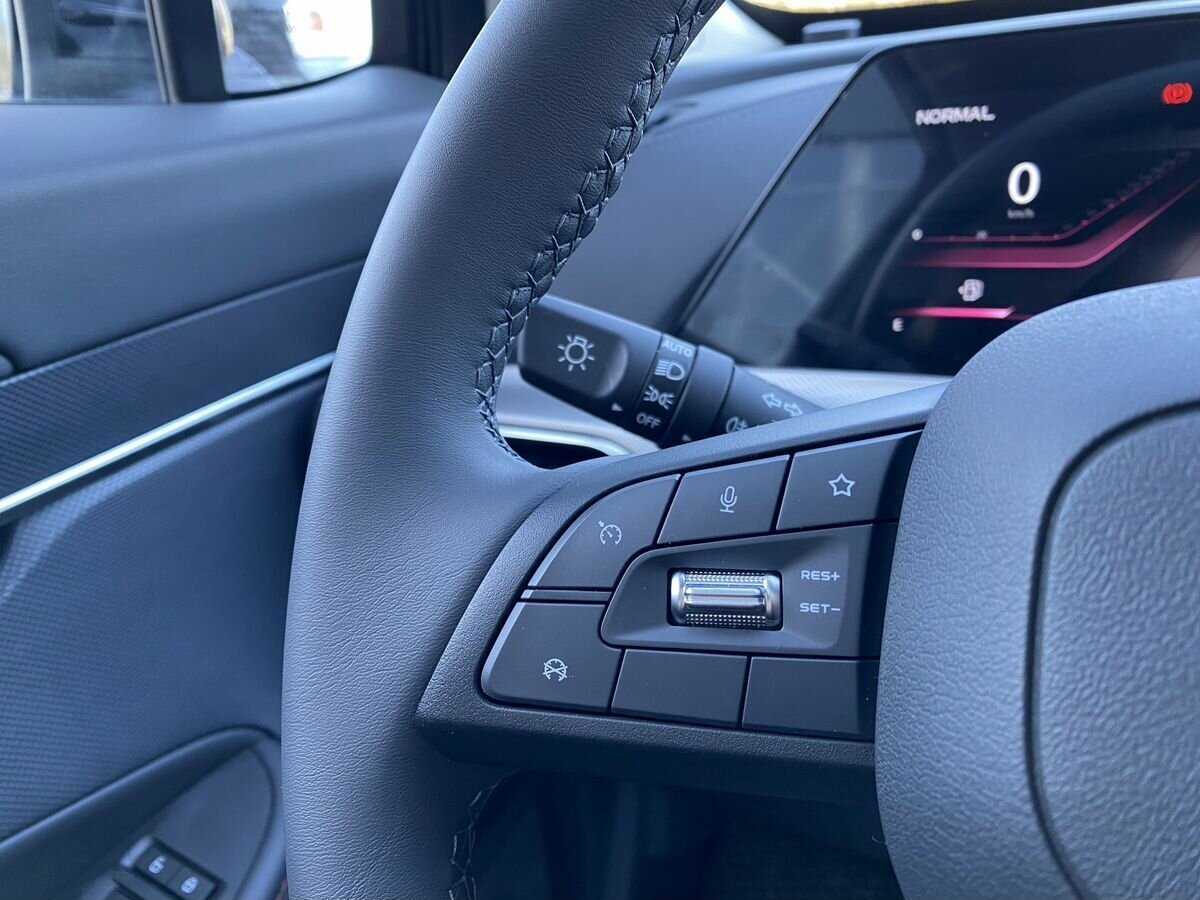 Changan UNI-T, 2023 Фото №11