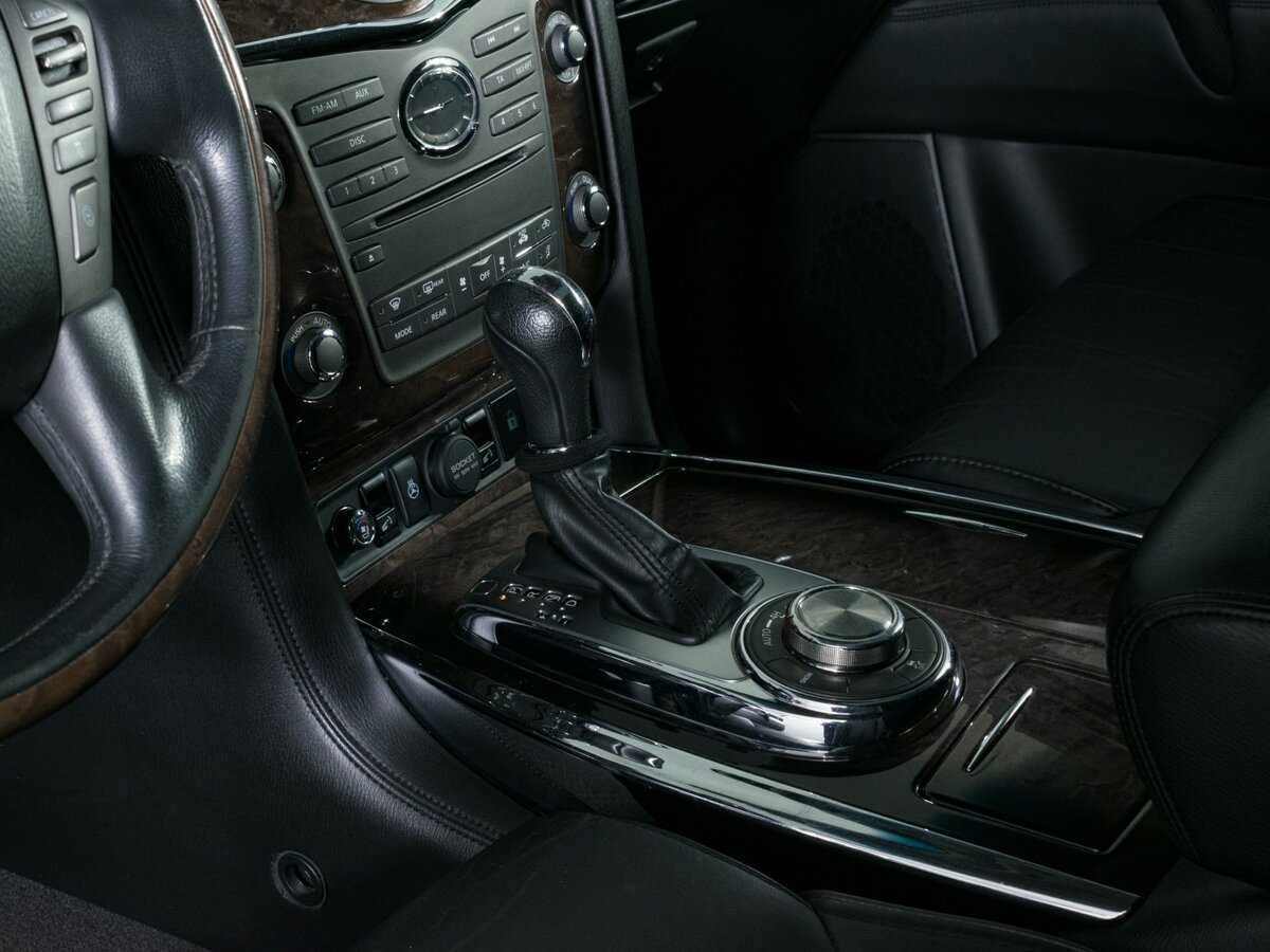 Infiniti QX80, 2014 Фото №21