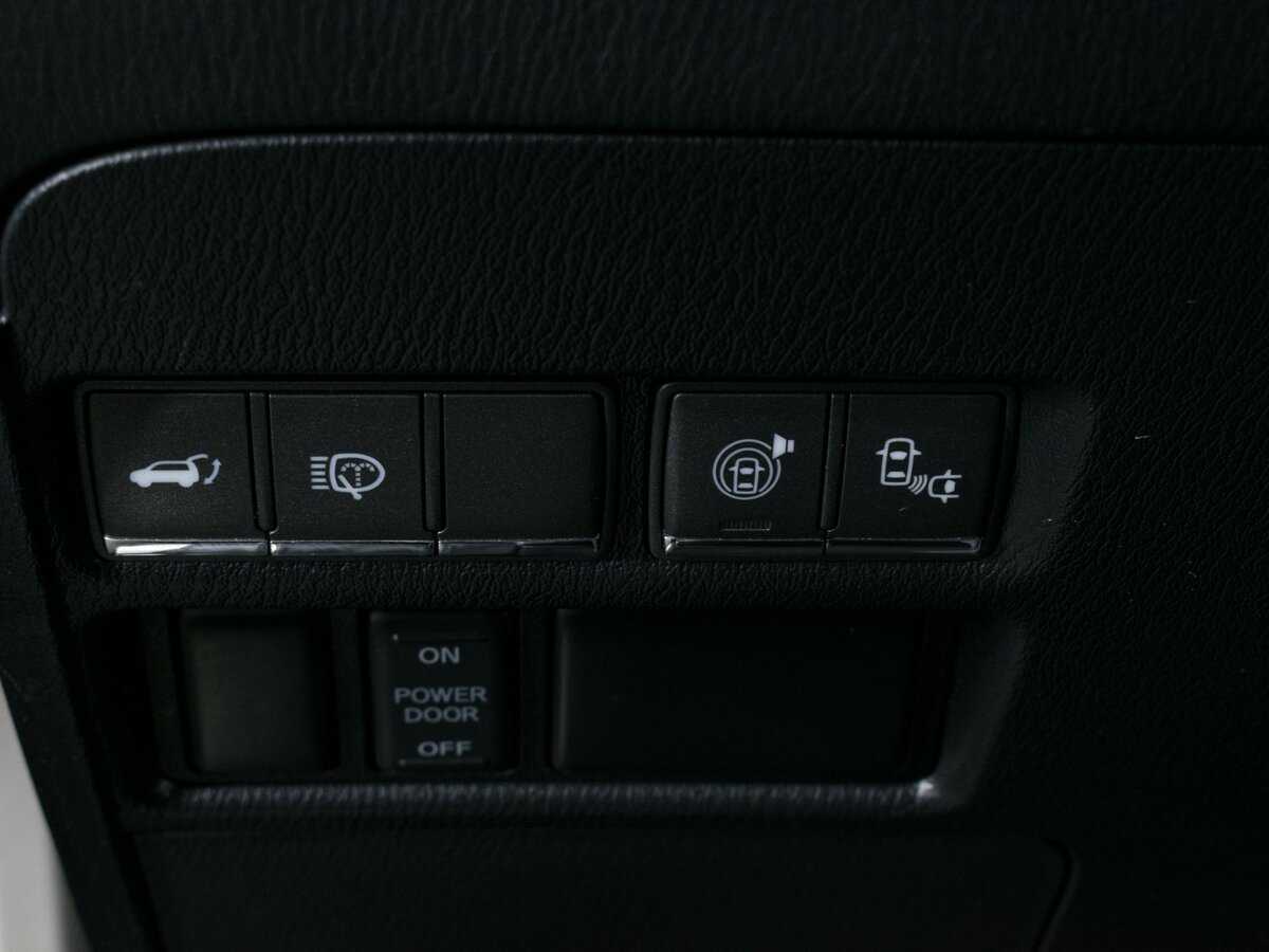 Infiniti QX80, 2014 Фото №24