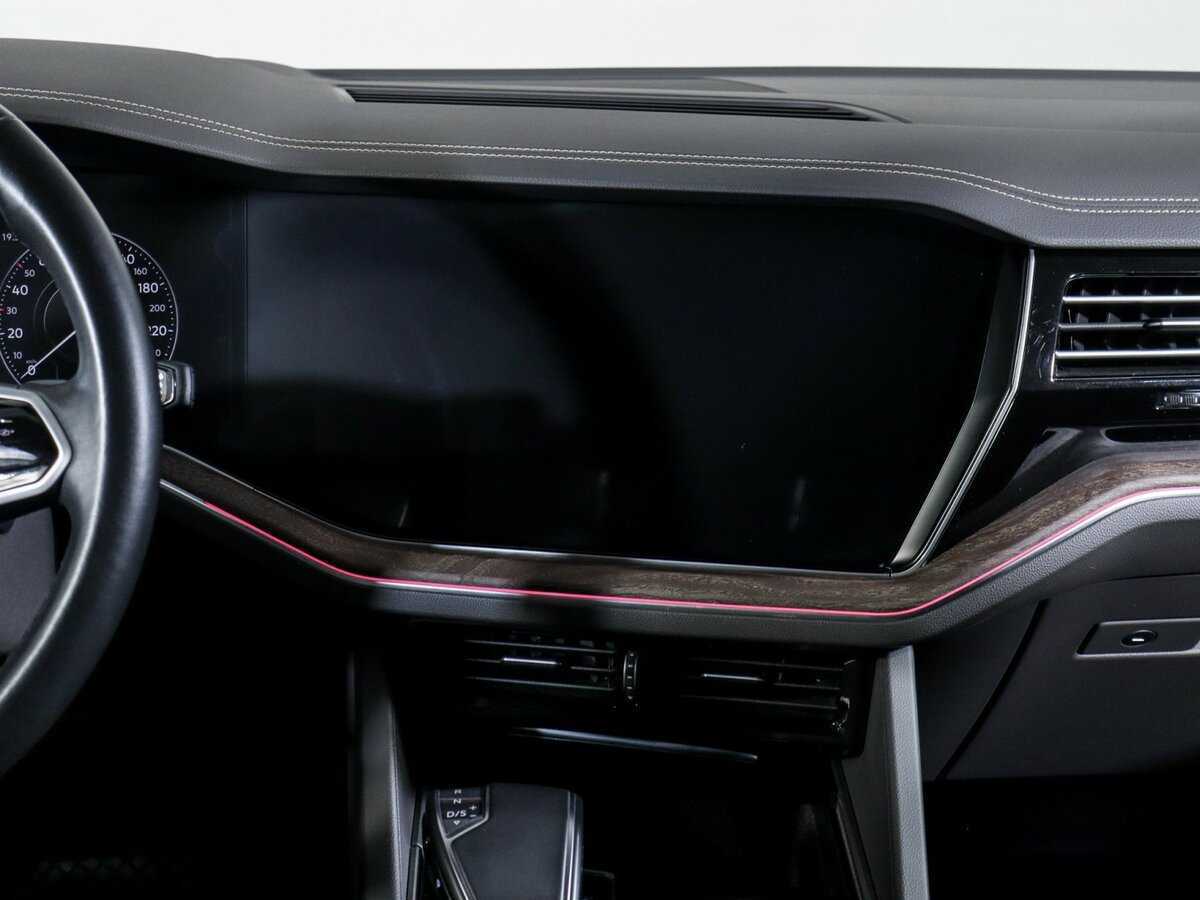 Volkswagen Touareg, 2020 Фото №10