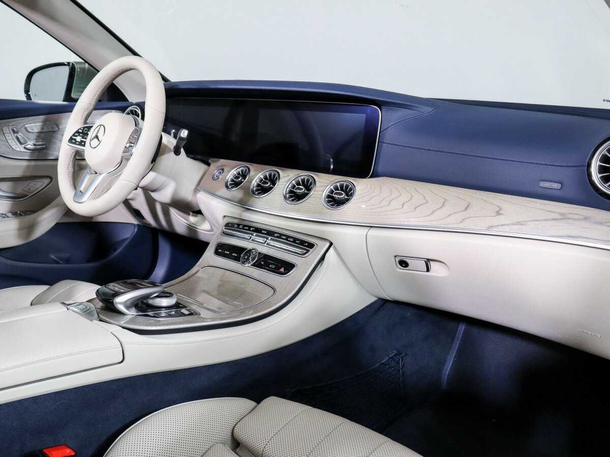 Mercedes-Benz E-Класс 450, 2019 Фото №9