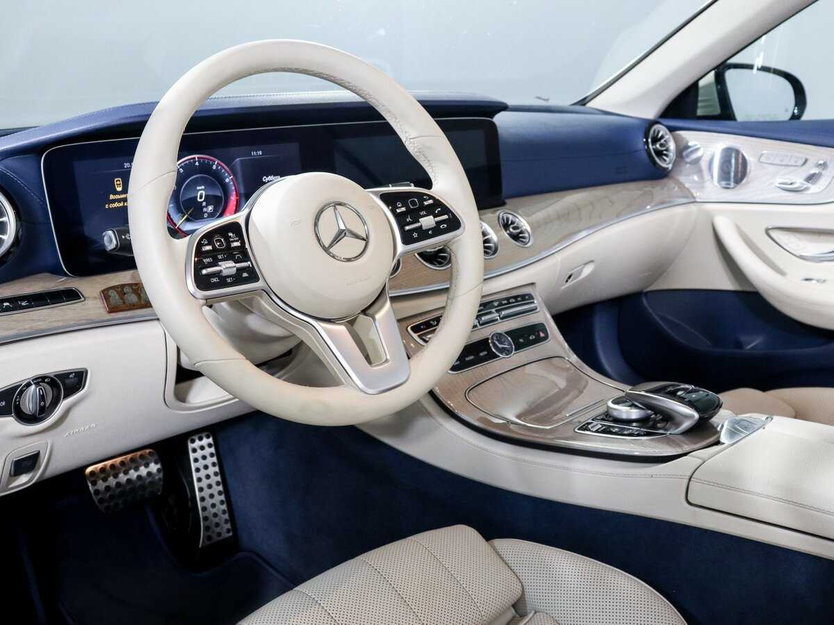 Mercedes-Benz E-Класс 450, 2019 Фото №14